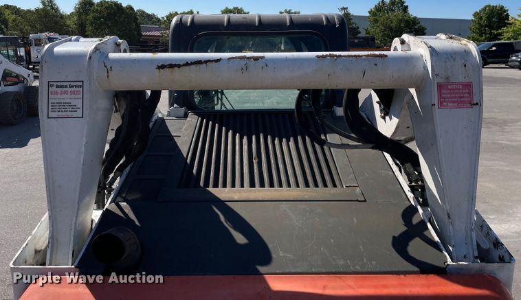 image for item KF9560 2015 Bobcat T650  tracked skid steer loader