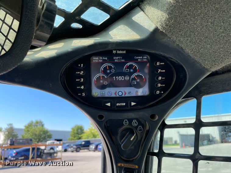 image for item KF9560 2015 Bobcat T650  tracked skid steer loader