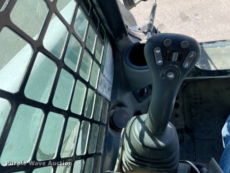 image for item KF9560 2015 Bobcat T650  tracked skid steer loader