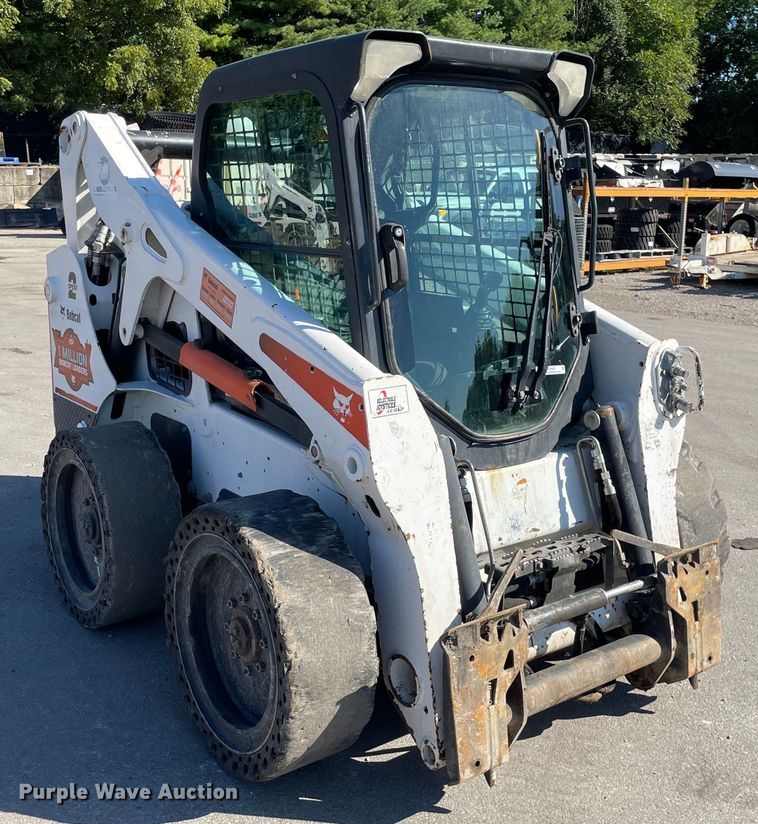 image for item KF9561 2014 Bobcat S650  skid steer loader