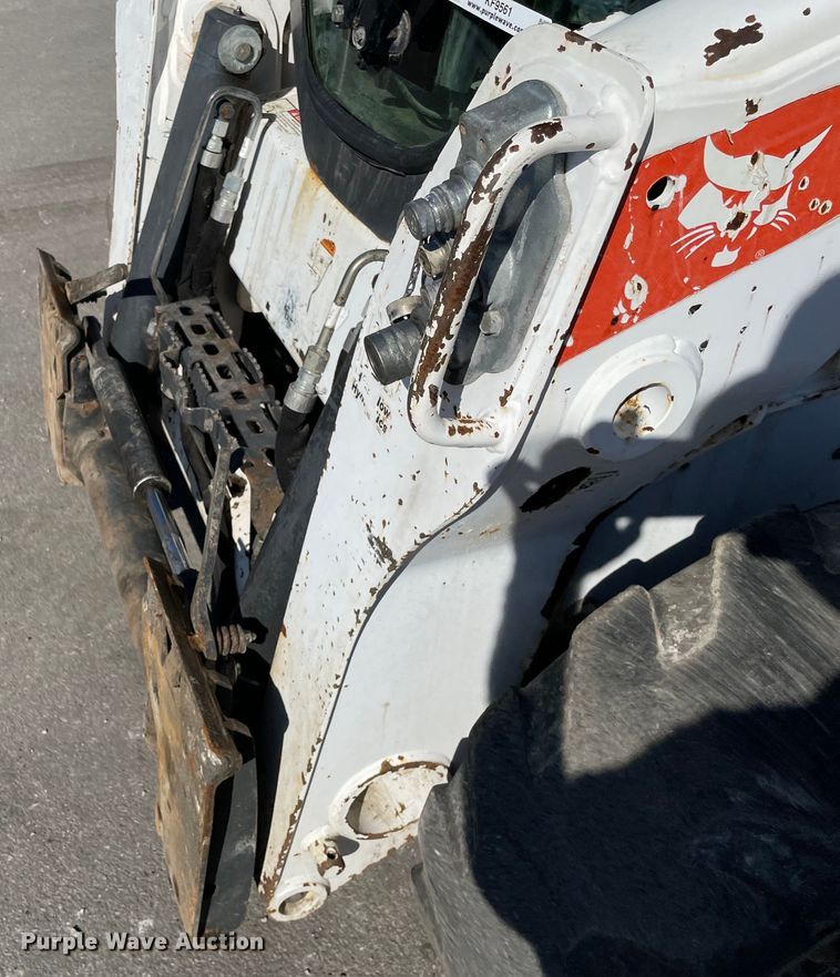 image for item KF9561 2014 Bobcat S650  skid steer loader
