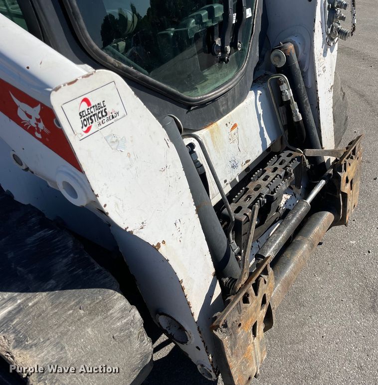 image for item KF9561 2014 Bobcat S650  skid steer loader