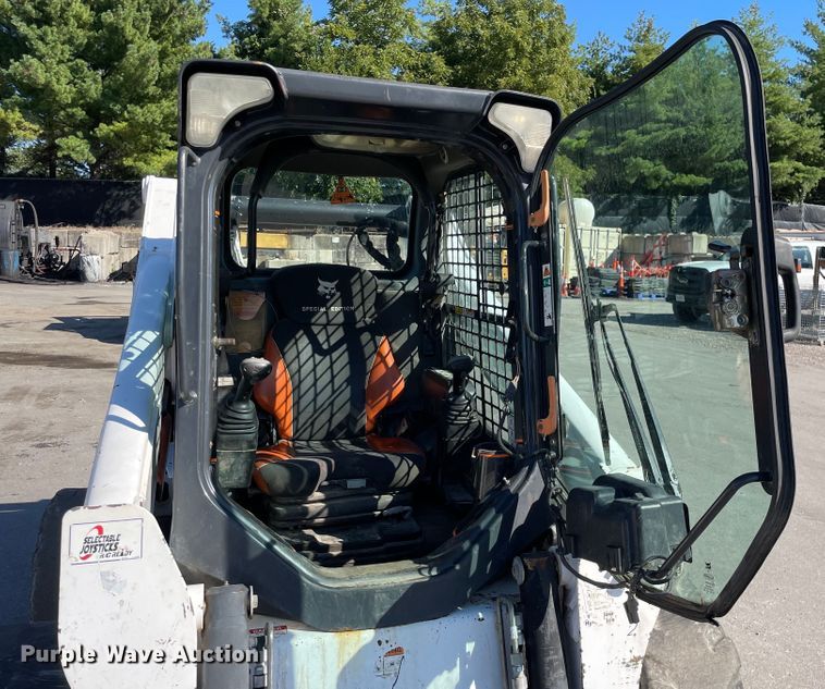 image for item KF9561 2014 Bobcat S650  skid steer loader