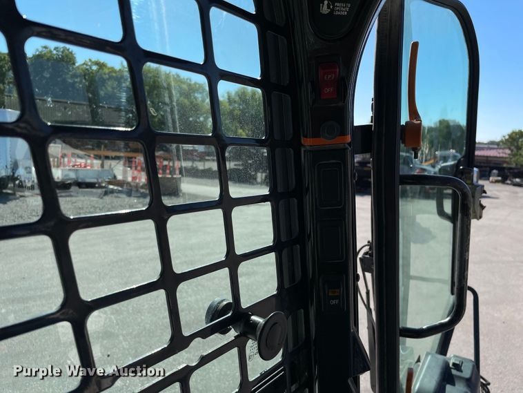 image for item KF9561 2014 Bobcat S650  skid steer loader