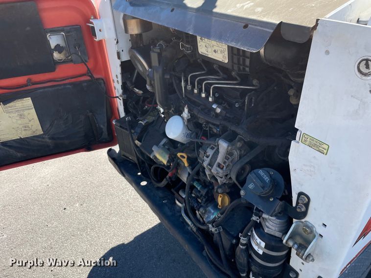 image for item KF9561 2014 Bobcat S650  skid steer loader