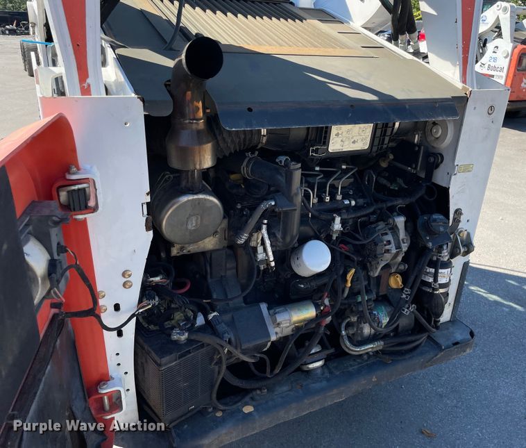 image for item KF9561 2014 Bobcat S650  skid steer loader