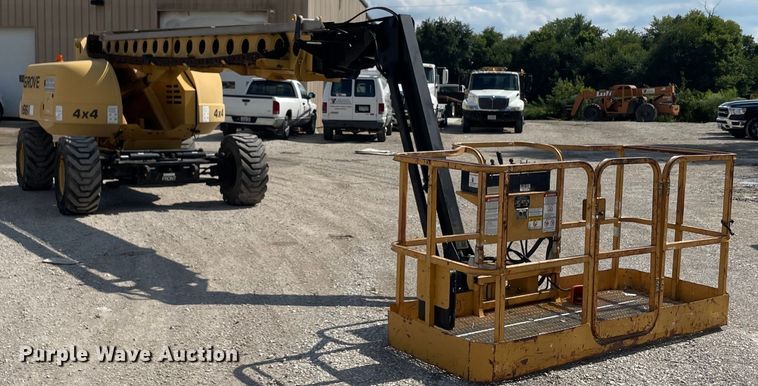 image for item KF9562 2000 Grove T66J  boom lift