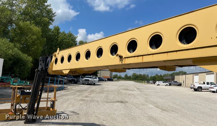 image for item KF9562 2000 Grove T66J  boom lift