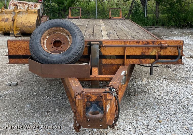 image for item KF9566 1996 Econoline MP423DE  equipment trailer