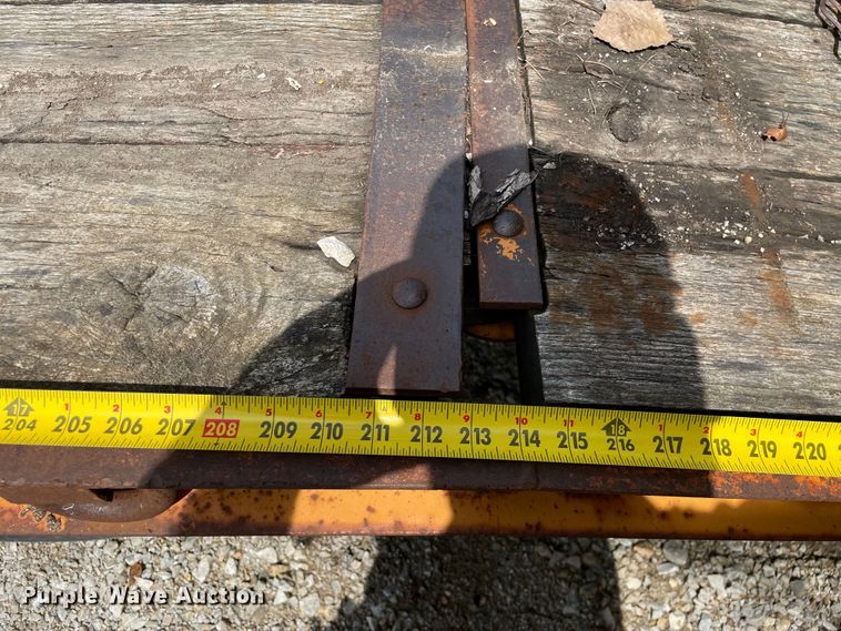 image for item KF9566 1996 Econoline MP423DE  equipment trailer