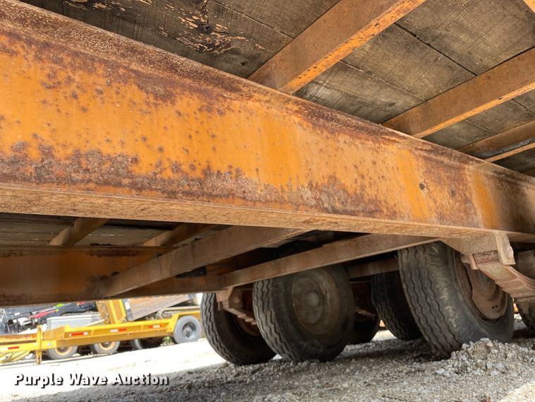 image for item KF9566 1996 Econoline MP423DE  equipment trailer