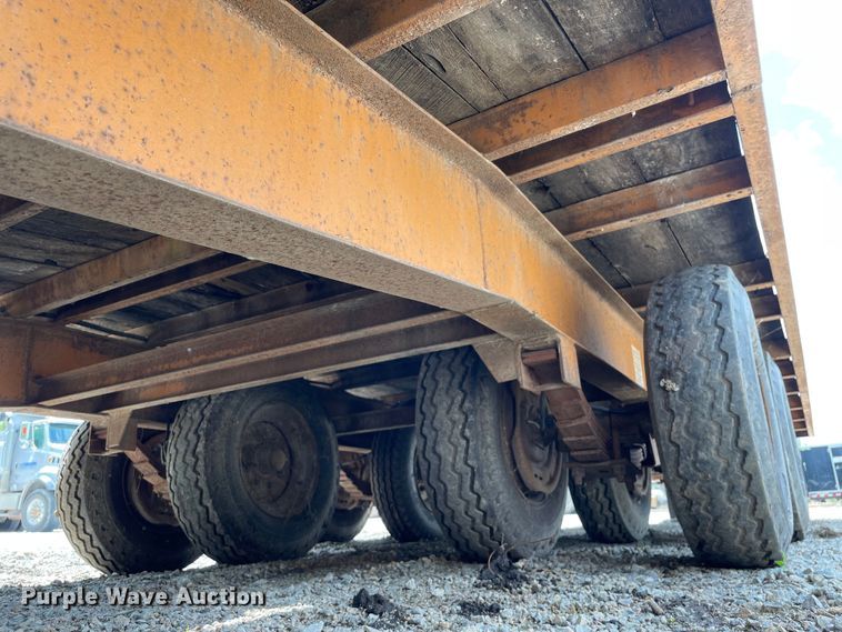 image for item KF9566 1996 Econoline MP423DE  equipment trailer