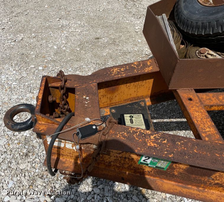 image for item KF9566 1996 Econoline MP423DE  equipment trailer