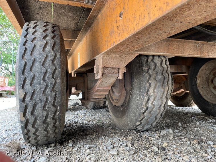 image for item KF9566 1996 Econoline MP423DE  equipment trailer