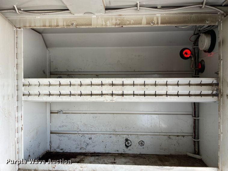 image for item KF9568 2000 International 4700  utility / service truck