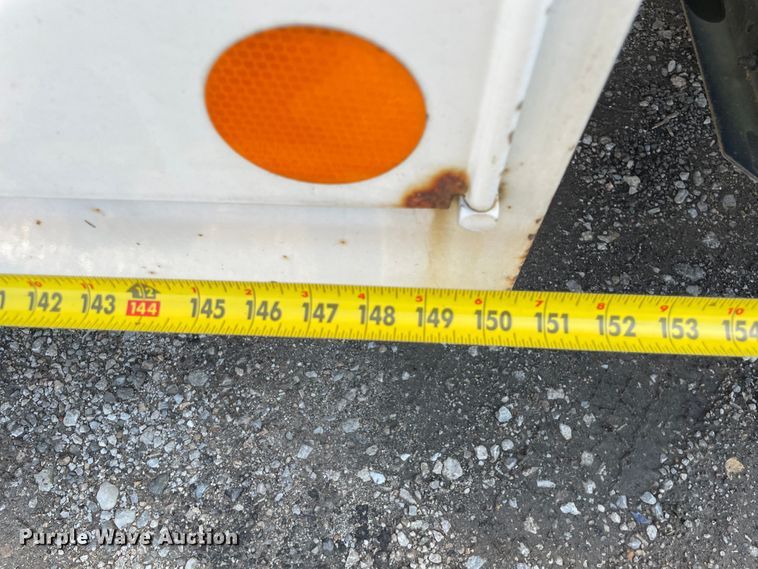 image for item KF9568 2000 International 4700  utility / service truck