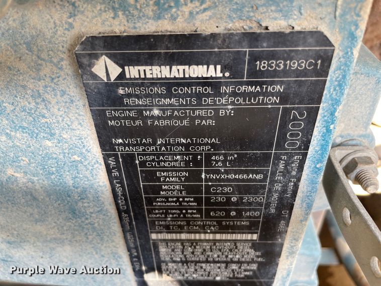 image for item KF9568 2000 International 4700  utility / service truck