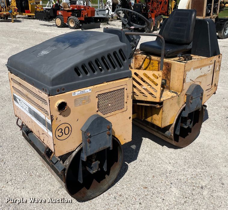 image for item KF9570 Stone DDR3100  double drum vibratory roller