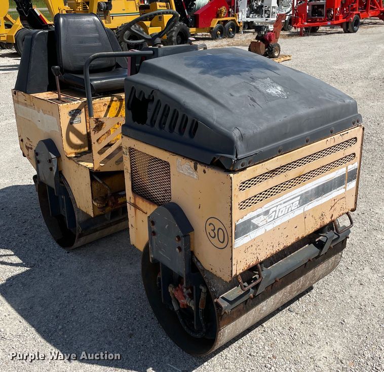 image for item KF9570 Stone DDR3100  double drum vibratory roller