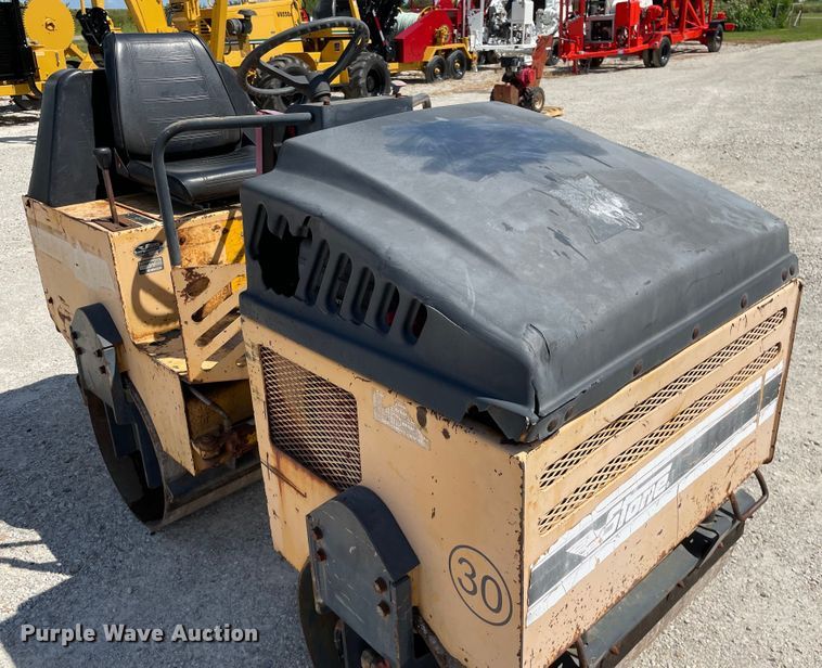 image for item KF9570 Stone DDR3100  double drum vibratory roller