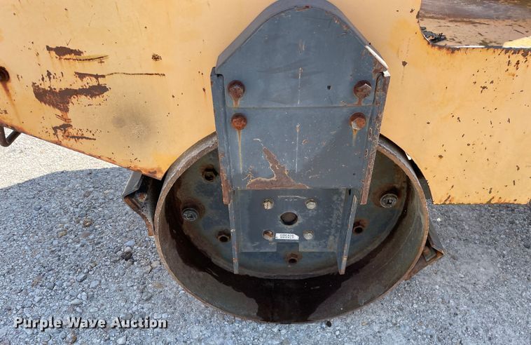 image for item KF9570 Stone DDR3100  double drum vibratory roller