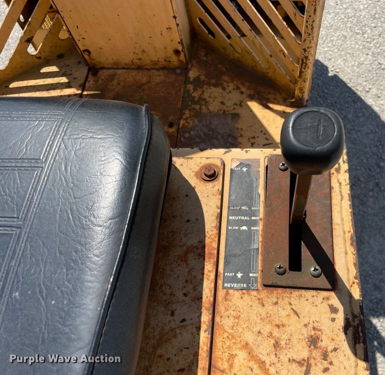 image for item KF9570 Stone DDR3100  double drum vibratory roller