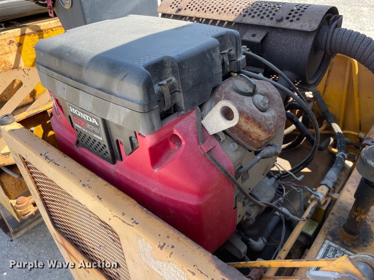 image for item KF9570 Stone DDR3100  double drum vibratory roller