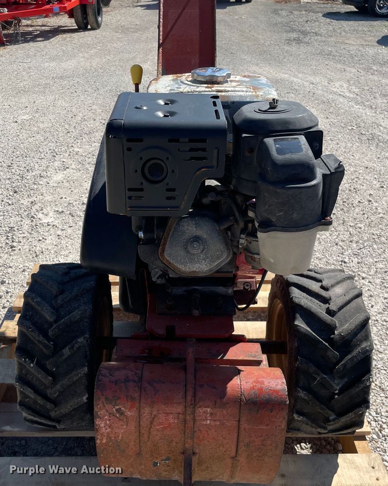 image for item KF9572 2000 Ditch Witch 100SX  cable plow