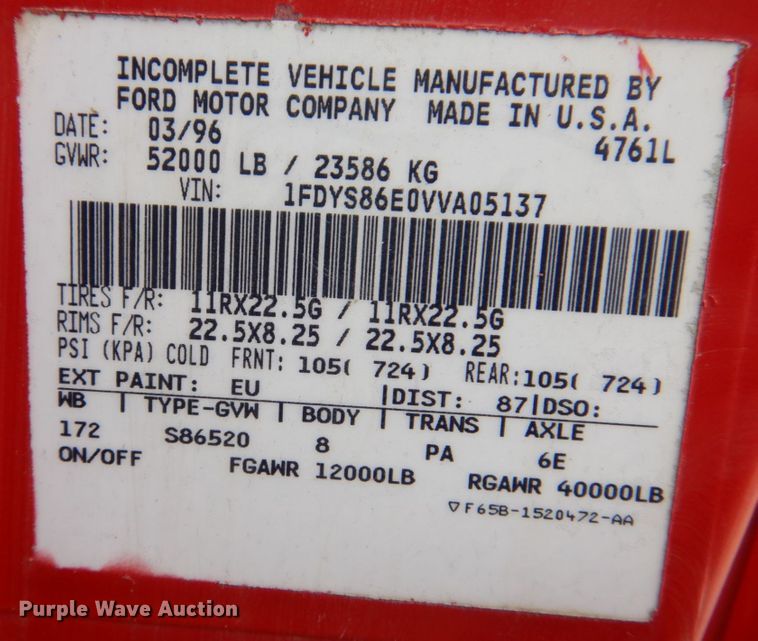 image for item KF9591 1997 Ford LNT8000  dump truck