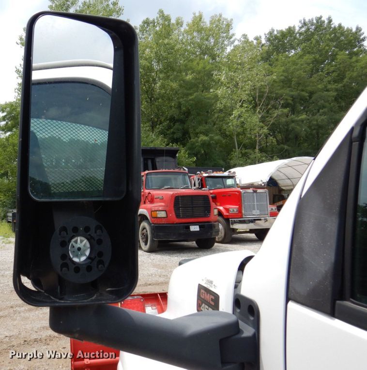 image for item KF9592 2003 GMC C4500  dump flatbed truck