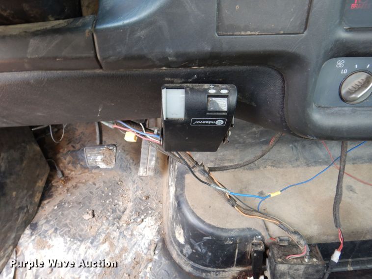 image for item KF9592 2003 GMC C4500  dump flatbed truck