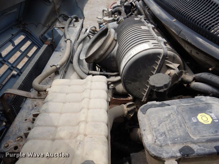 image for item KF9592 2003 GMC C4500  dump flatbed truck