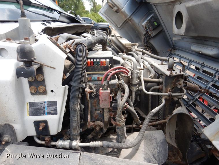 image for item KF9592 2003 GMC C4500  dump flatbed truck