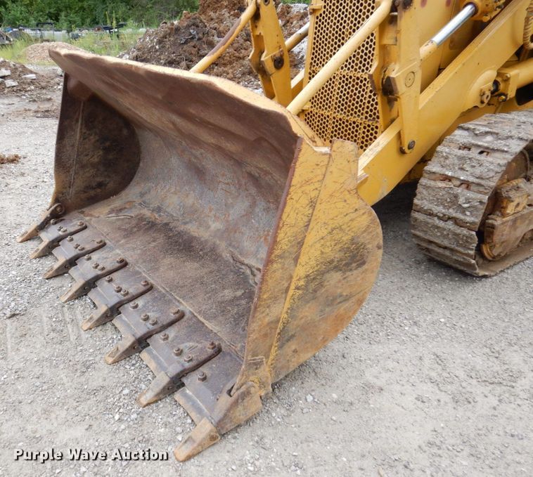 image for item KF9593 1973 Caterpillar 955L  track loader