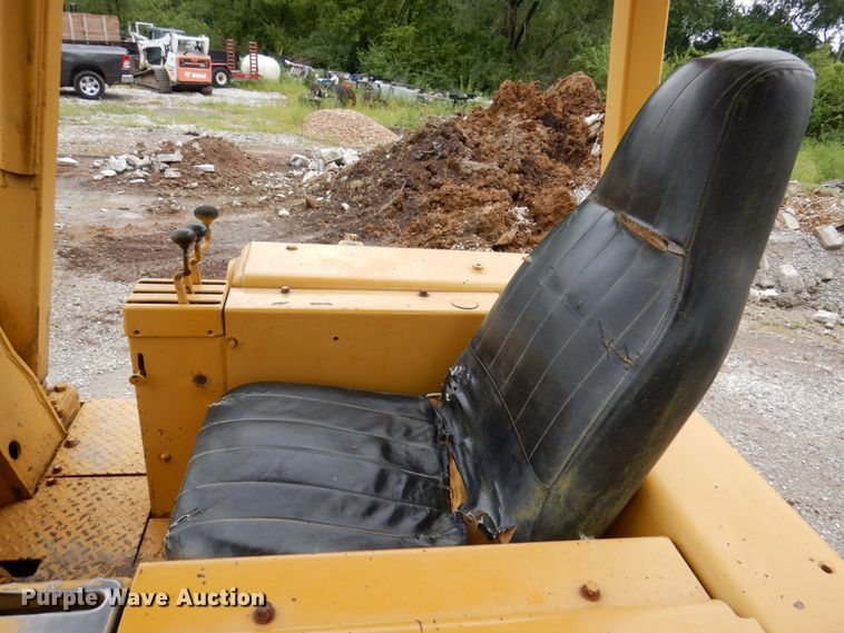 image for item KF9593 1973 Caterpillar 955L  track loader