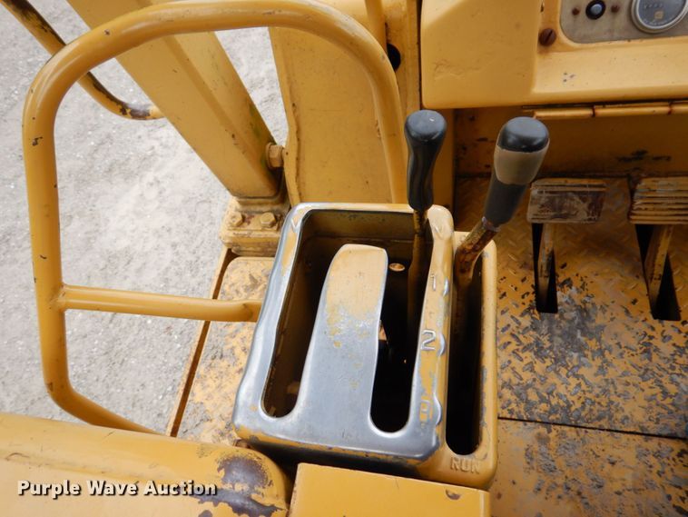 image for item KF9593 1973 Caterpillar 955L  track loader