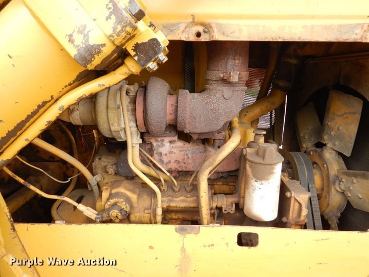image for item KF9593 1973 Caterpillar 955L  track loader