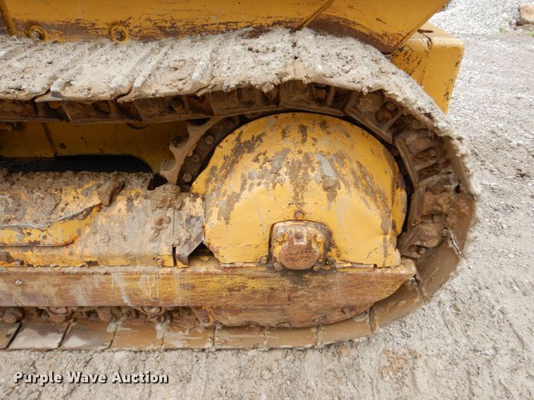 image for item KF9593 1973 Caterpillar 955L  track loader