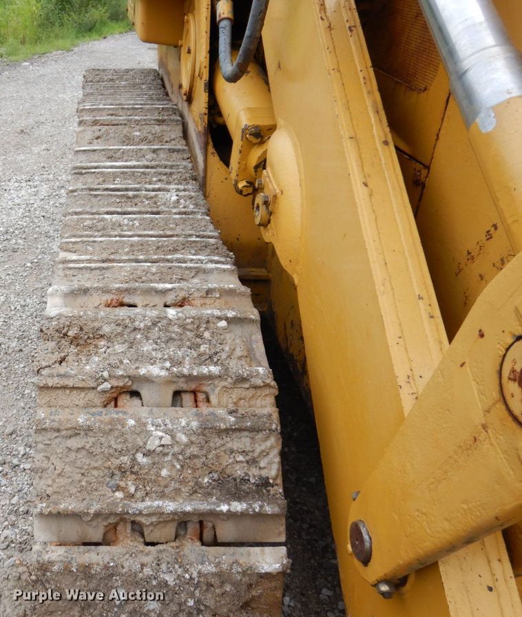 image for item KF9593 1973 Caterpillar 955L  track loader