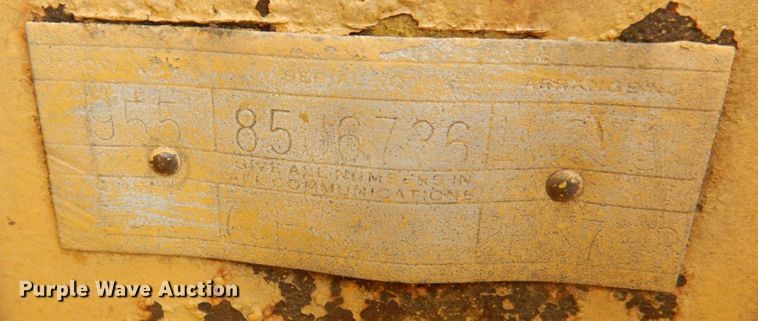 image for item KF9593 1973 Caterpillar 955L  track loader