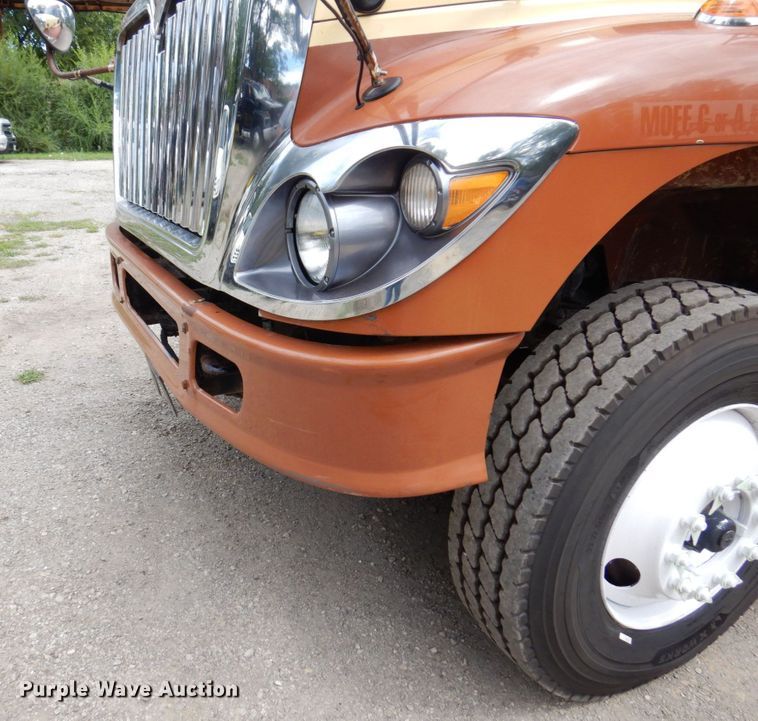 image for item KF9609 2010 International WorkStar 7300  refuse truck