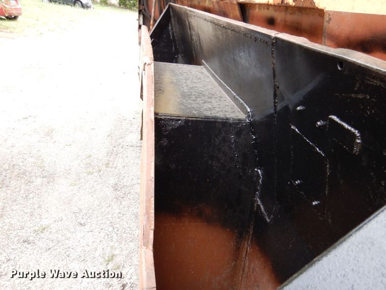 image for item KF9609 2010 International WorkStar 7300  refuse truck