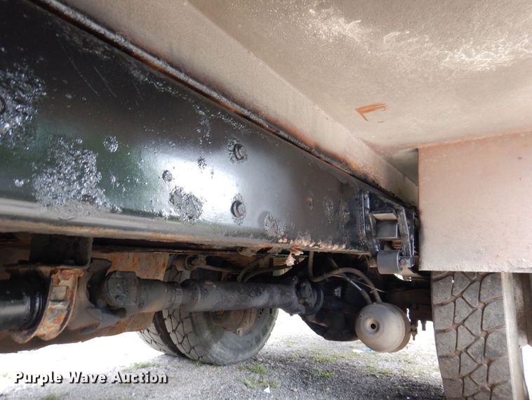 image for item KF9609 2010 International WorkStar 7300  refuse truck