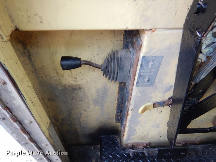 image for item KF9609 2010 International WorkStar 7300  refuse truck