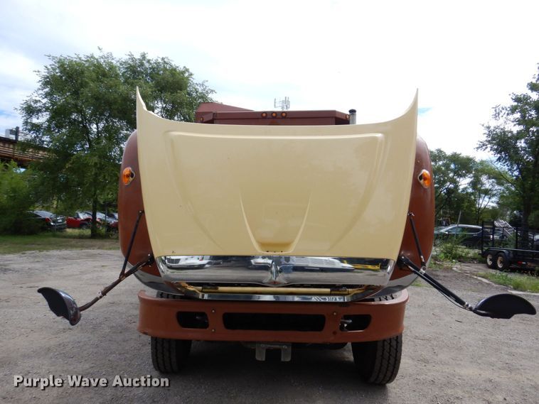 image for item KF9609 2010 International WorkStar 7300  refuse truck