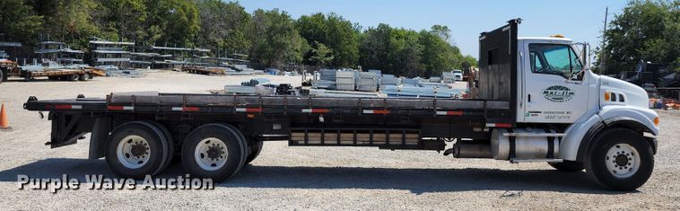 image for item KH9377 2007 Sterling L7500  flatbed truck