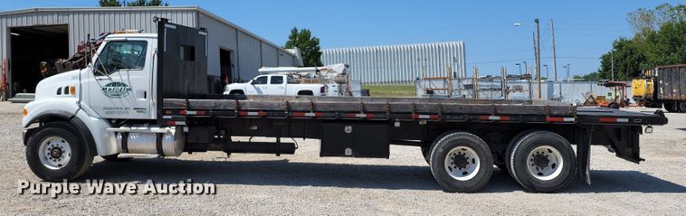 image for item KH9377 2007 Sterling L7500  flatbed truck
