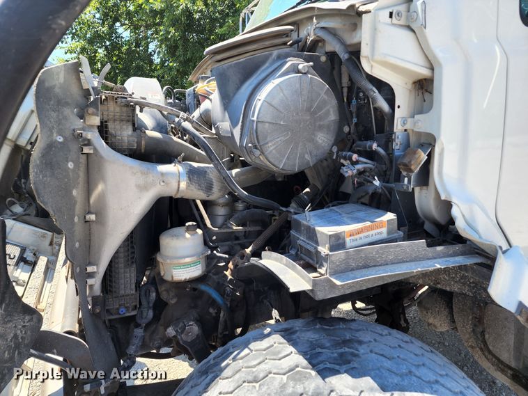 image for item KH9377 2007 Sterling L7500  flatbed truck