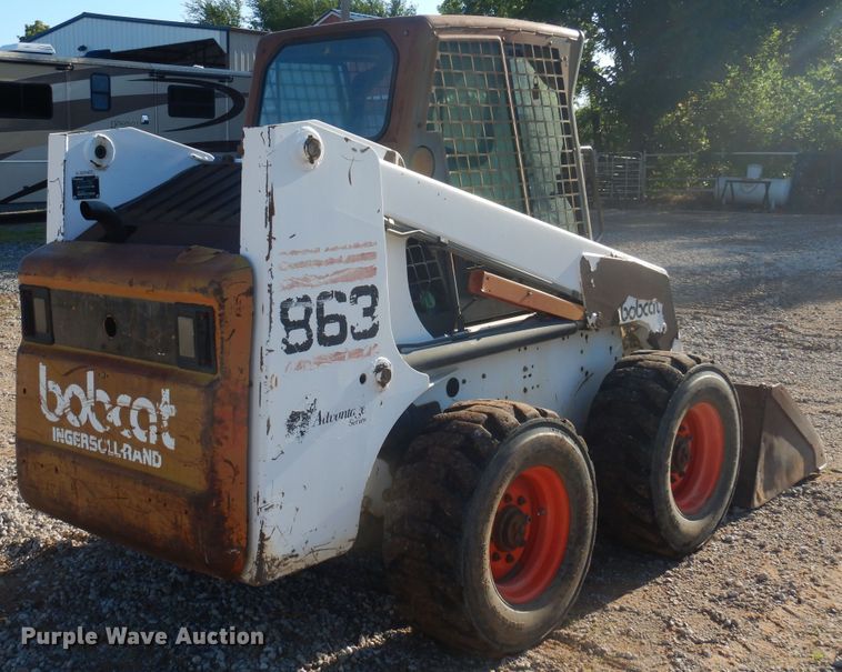 image for item KI9192 2000 Bobcat 863  skid steer loader