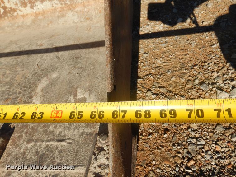 image for item KI9192 2000 Bobcat 863  skid steer loader